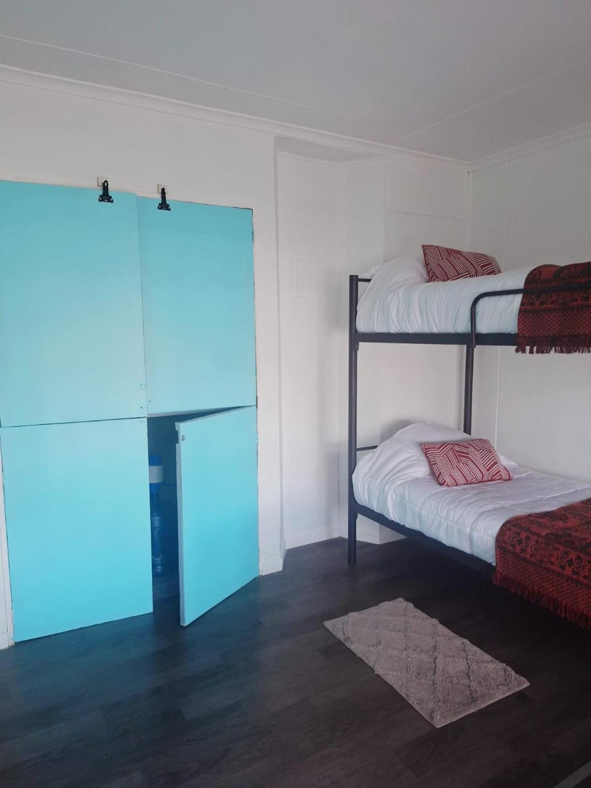 Hostel Kuntur Puerto Natales Luaran gambar