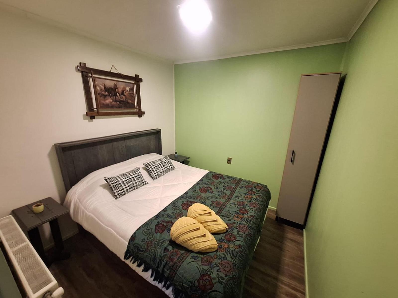 Hostel Kuntur Puerto Natales Luaran gambar