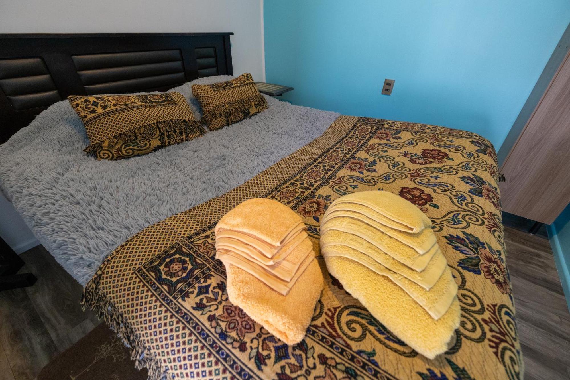 Hostel Kuntur Puerto Natales Luaran gambar