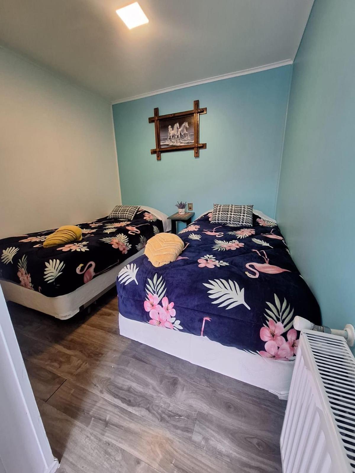 Hostel Kuntur Puerto Natales Luaran gambar